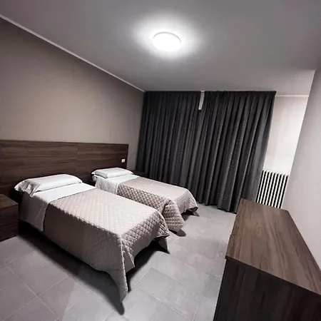 Bella Napoli Hotel